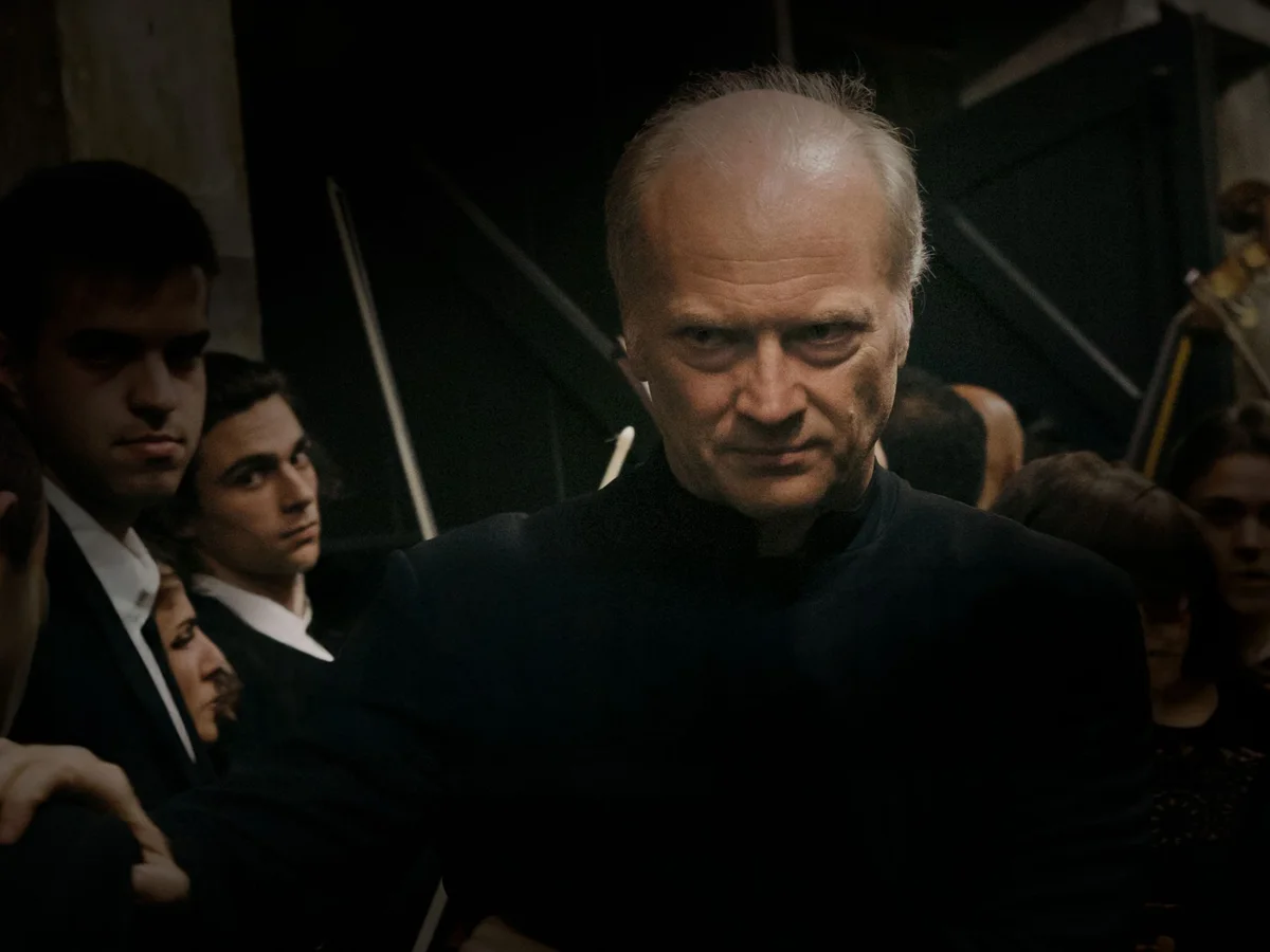 Gianandrea Noseda con i musicisti dell'orchestra, fotografia fornita per il progetto The Noseda Effect